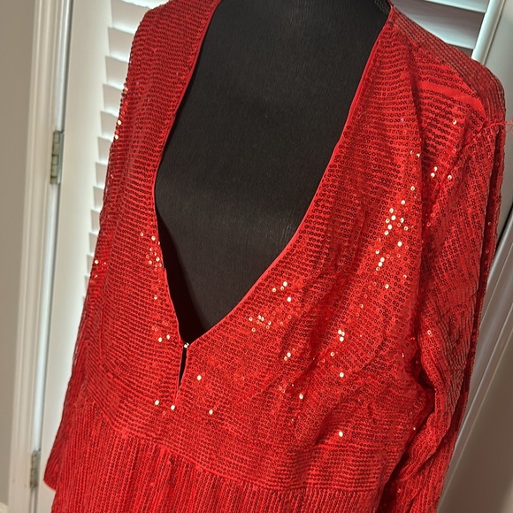 Red two side split dress - Picture 4 of 4